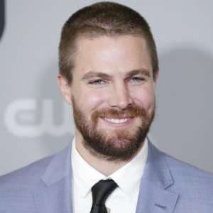 Stephen Amell